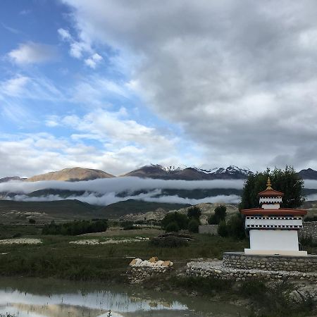 Royal Mustang Resort Nambo ภายนอก รูปภาพ