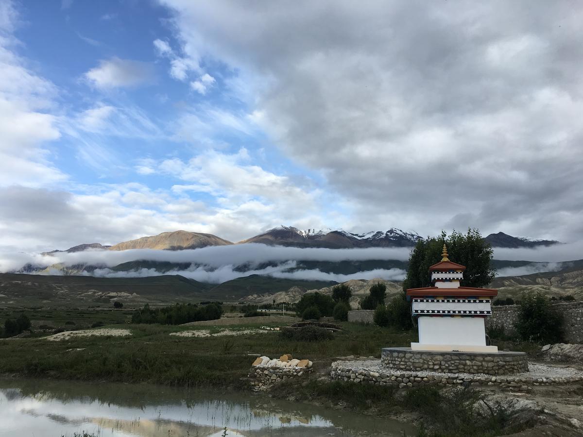 Royal Mustang Resort Nambo ภายนอก รูปภาพ